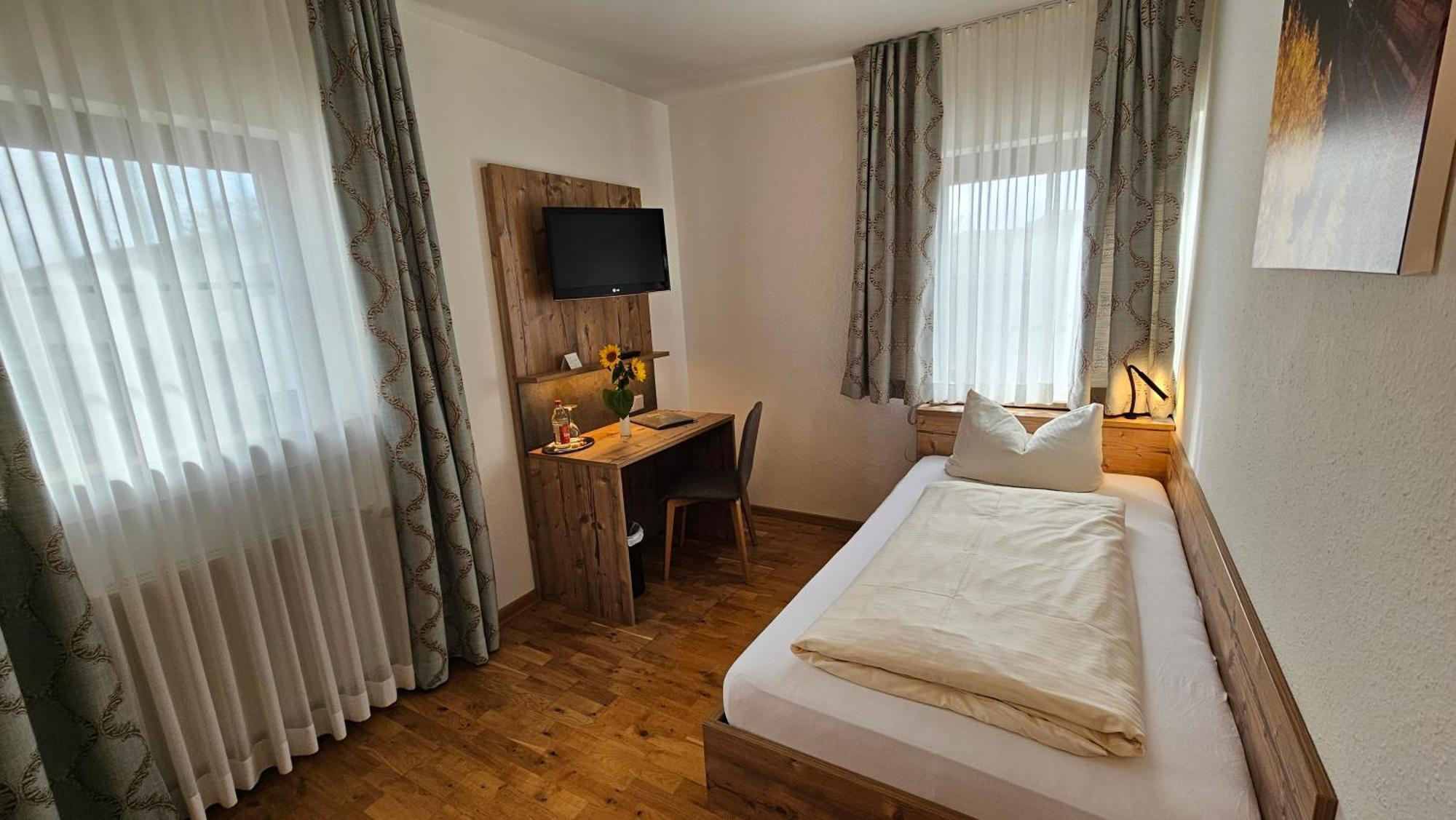 Hotel Gasthof Roessle Senden  Eksteriør billede