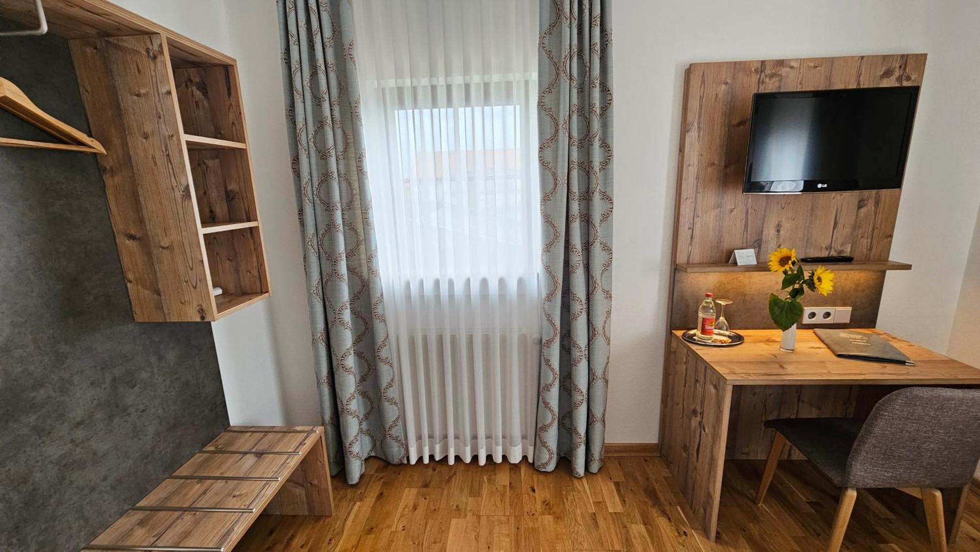 Hotel Gasthof Roessle Senden  Eksteriør billede