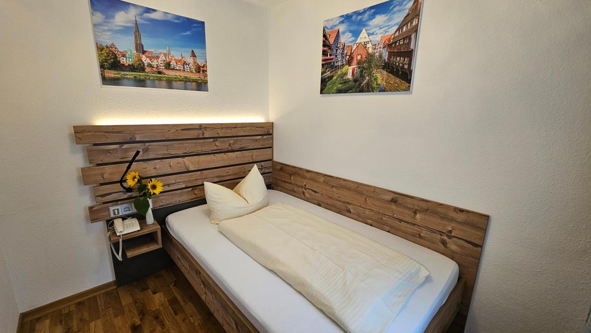 Hotel Gasthof Roessle Senden  Eksteriør billede
